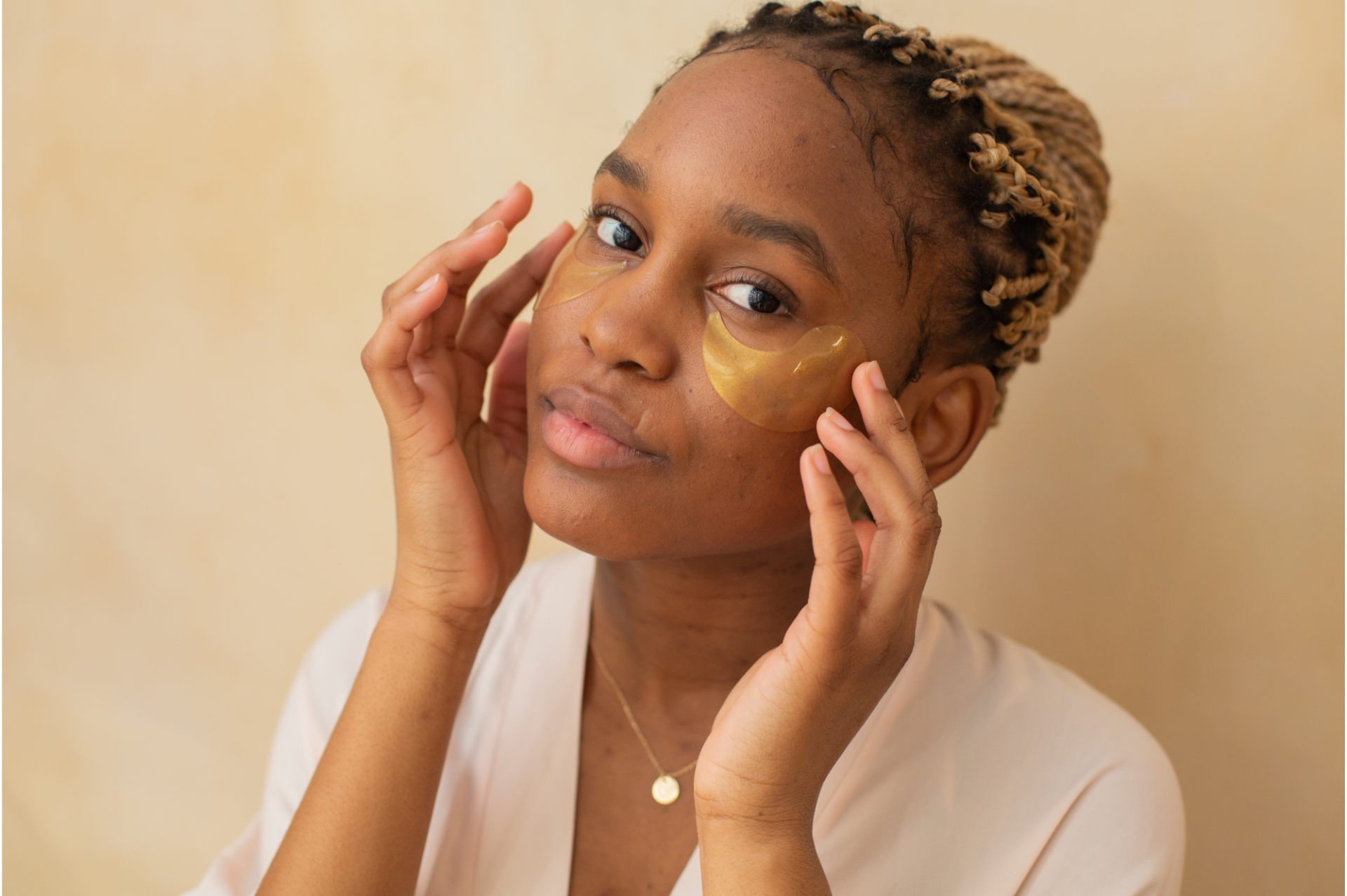 Showing the areas of the face in which the instalift affects